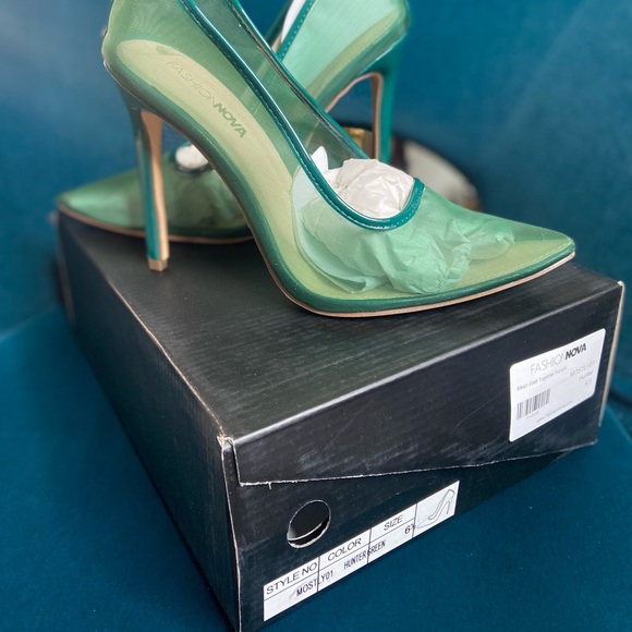 Fashionova Dark Green Mesh Pump - Picture 4 of 4